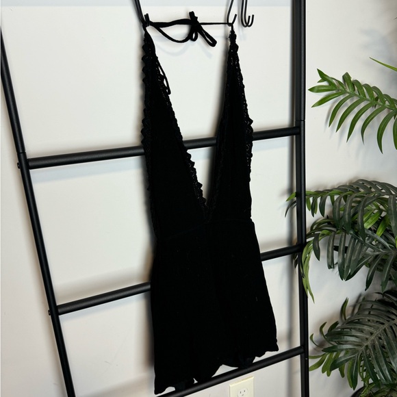 Kendall and Kylie black romper - Picture 3 of 6